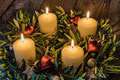 Vianoce sa postupne blížia: Na stoloch sa dnes rozsvieti tretia adventná svieca