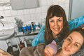 Vianočný zázrak slovenskej moderátorky: Prvé fotky s novorodencom! Pozrite, kto zastúpil otecka