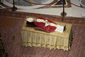 Prídu králi, politickí lídri aj cirkevné špičky: Na pohrebe Benedikta XVI. († 95) sa stretnú top osobnosti