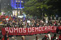 Brazíliou zmietali mohutné protesty: Vo väzbe skončili stovky výtržníkov