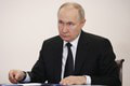 Putin najnovším vyjadrením šokuje: Ruský prezident tvrdí, že sa snaží zastaviť vojnu!