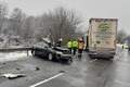 Pri náraze do kamióna sa jeho auto rozbilo na márne kúsky: Vodič († 40) nemal šancu prežiť