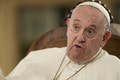 Pápež prekvapil slovami o homosexualite: Viem, prečo biskupi diskriminujú LGBTQ komunitu!