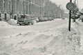 Pamätáte si ešte, ako vyzerá sneh? Fotograf Jozef Tokár (76) zachytil, ako ľudia bojovali s bielou nádielkou v roku 1987!