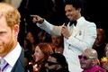 Trapas na Grammy: Moderátor si kopol do Harryho! Ponížený princ bol na smiech všetkým celebritám