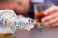 Je príležitostné pitie prospešné? Desivé, koľko alkoholu vypije Slovák starší ako 15 rokov!
