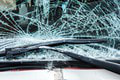 Tragická nehoda pri Salzburgu: Auto sa zrazilo s autobusom, vyhasli tri ľudské životy
