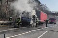 Požiar na D2: Na frekventovanej diaľnici horel nákladiak