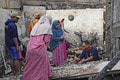 Desivý požiar v hlavnom meste Indonézie: Spod trosiek obhorených budov sa snažia dostať preživších