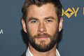 Filmový Thor Chris Hemsworth je chodiace pokušenie: Na pláži vybalil sexi telo