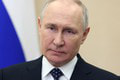 Putin pogratuloval Ruskám k MDŽ: Vlaňajší sľub prezident nesplnil