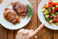 Štyri benefity obmedzenia mäsa v jedle