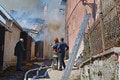 Historická budova, v ktorej žila Sládkovičova Marína, horí: Oheň sa už rozšíril aj na okolité domy