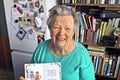 Kúzelná veľkonočná babička pošle 80 pohľadníc! Dôchodkyňa Irenka kupuje v trafike noviny každý deň: Najradšej číta o tejto žene