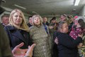 Čaputová navštívila pivnicu, kde Rusi celé týždne väznili 367 ľudí: Fotky z miesta naháňajú hrôzu