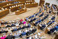 Chaos v parlamente: O desiatkach prerokovaných návrhov poslanci nehlasovali