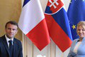 Macron dorazil na Slovensko: Na prezidentke išiel oči nechať! Pozrite na to zdvorilé gesto