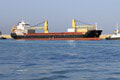 Porucha ropného tankera prerušila lodnú dopravu: Zablokovala dôležitú vodnú cestu!