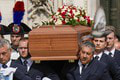 Veľkolepý štátny pohreb Berlusconiho († 86): S expremiérom sa lúčila elita aj stovky ľudí
