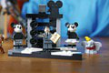 Štúdio Disney slávi 100. výročie: Lego sa rozhodlo uctiť si túto udalosť originálnym spôsobom