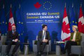 Kanada a EÚ opätovne podporili Ukrajinu, Ottawa poskytne Kyjevu zbrane i muníciu