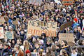 Demonštrácie v Česku: Do ulíc vyšiel neuveriteľný počet protestujúcich! Ako reaguje premiér Fiala?