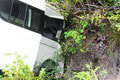 Hrozivá nehoda: Autobus sa zrútil z mosta, najmenej 11 ľudí zomrelo