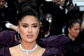 Salma Hayek sa ukázala v miniatúrnych bikinách! Ťahá jej na 60, postavou však stále vyráža dych