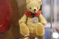 Plyšový medvedík oslavuje 120 rokov: Katarína ich má v zbierke cez tisíc! Jej výstava v Bratislave vás chytí za srdce