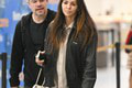 Pohádaní? Matta Damon zachytený na letisku s manželkou: To nevyzerá dobre