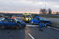 Sviatočné obdobie poznačili pokrčené plechy! Zrážka dvoch áut odhalila policajtom vážny priestupok