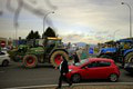 Farmári sa s tým nebabrali! Pokojný protest či pekelný pochod? FOTO priamo z miesta diania