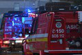 Výbuch v Popradskom okrese! Zasahajú hasiči, hlásia zranených