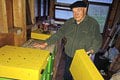 Jozef má 87 rokov a plantáž s 2 500 kríkmi čučoriedok: Vitálny senior ovláda 5 jazykov a choval 800 oviec!