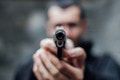 Drsná prestrelka polície: Muži zákona zabili šéfa gangu! Situácia v krajine je tragická