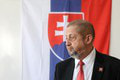 Ivan Korčok zvíťazil v prvom kole prezidentských volieb: Na druhom mieste skončil Peter Pellegrini