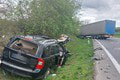 Strašná tragédia: Pri zrážke s kamiónom zahynula mladá mamička († 30), v aute viezla malé bábätko