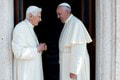 Tajomstvo Benedikta XVI. odhalené vyše roka po smrti: Pravda o vzťahu s Františkom