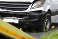 Smrtiaca zrážka kamióna a minibusu: Osudná chyba zabila mužov, ženy aj dieťa!