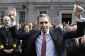 Írsko prepísalo históriu: Novým premiérom sa stal tento muž! Je extrémne mladý