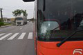 Seniora zrazil v Kútoch autobus: Vážne zranenia! Na pomoc mu letel  záchranársky vrtuľník