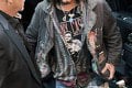 Johnny Depp sa zmenil na nepoznanie: Schudol, ostrihal sa a OMLADOL!