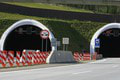 Nehoda na bratislavskej D2: Tunel Sitina sa uzatvára! Tvoria sa kolóny