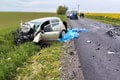 Tragická nehoda neďaleko Šale: Pri zrážke dvoch áut zahynul vodič († 38) a manželský pár