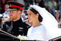 Čo si kráľovská rodina naozaj myslí o Meghan a Harrym? Nové VIDEO zo svadby ukazuje drsnú pravdu