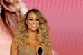 Kráľovná Vianoc Mariah Carey má svoju DVOJNÍČKU: Sú na nerozoznanie! Sledujte tú FOTO