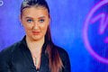 Sebavedomá cudzinka Alina z televíznej reality šou: Kňažka lásky ako nákupná maniačka?!