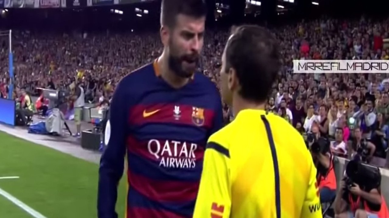 Pique dourážal rozhodcovu mamu a dostal trest: Shakirin manžel sa tvári, že sa nič nestalo