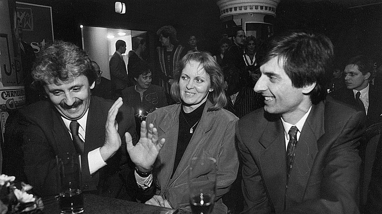 1996: V družnej debate s Mikulášom Dzurindom a jeho ženou na ankete Politik roka.