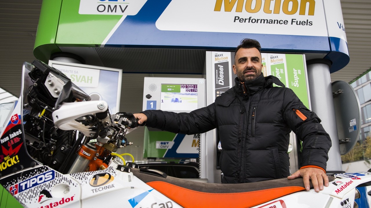 Ivan Jakeš predstavil novú motorku.